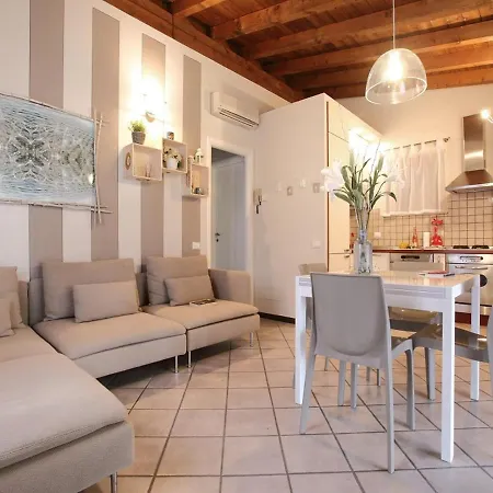 La Rocca Apartment