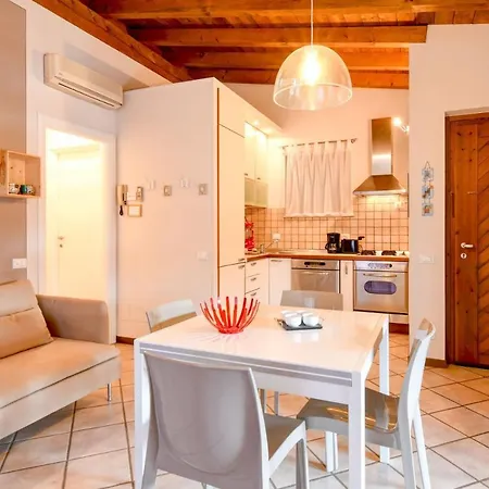 La Rocca Apartment Manerba del Garda